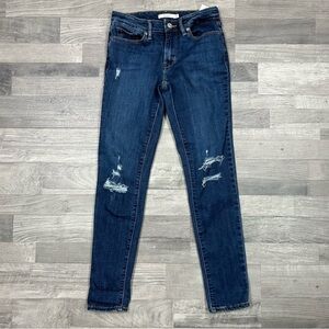 Levi's Medium Wash 711 Skinny Denim Jeans 26